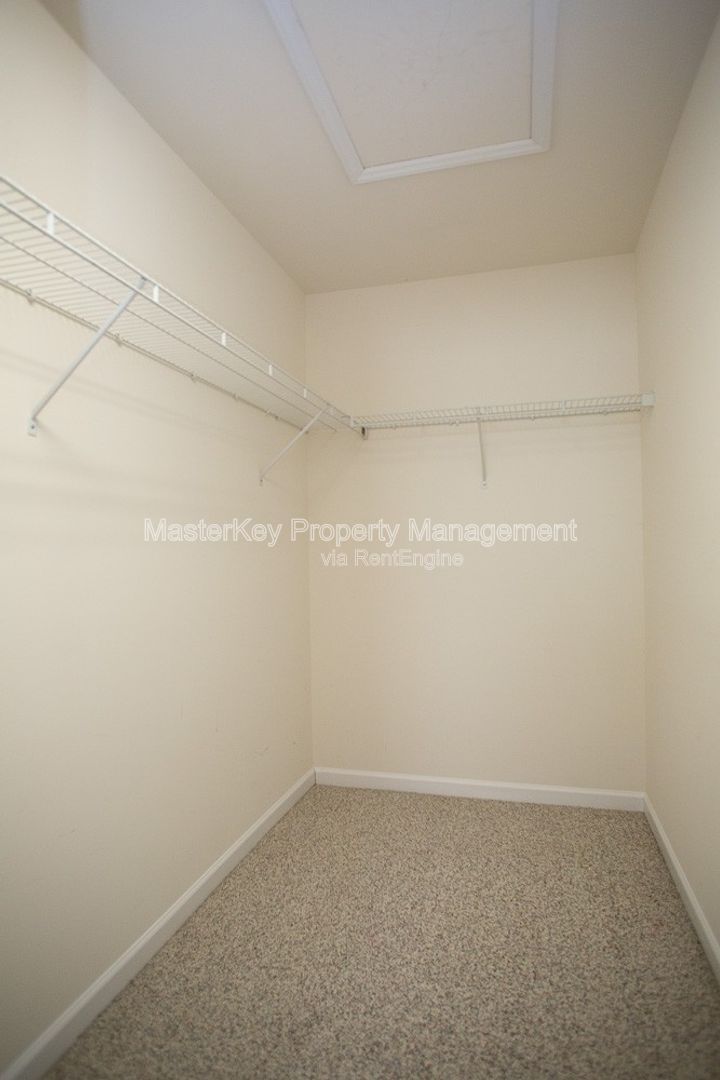 Stunning 3-Bedroom, 3.5 Bathroom Townhome in Apex, NC property image