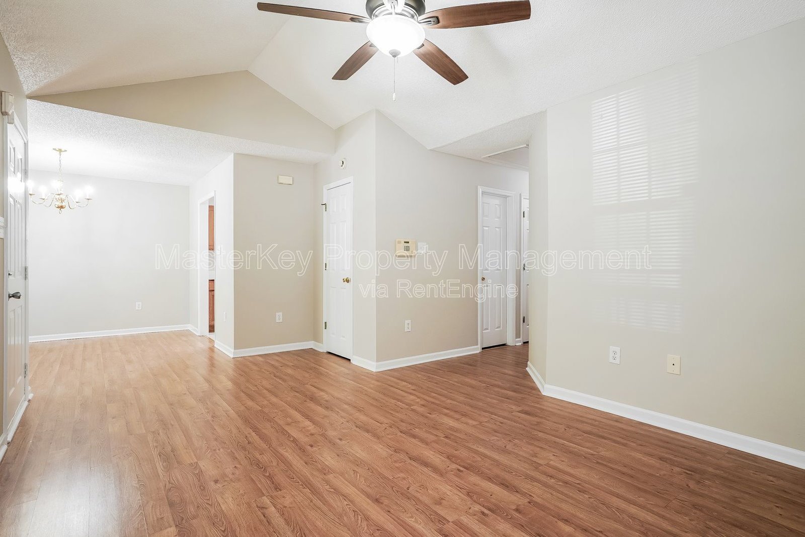 Charming 3-Bedroom, 2 Bathroom Single-Family in Holly Springs, NC property image