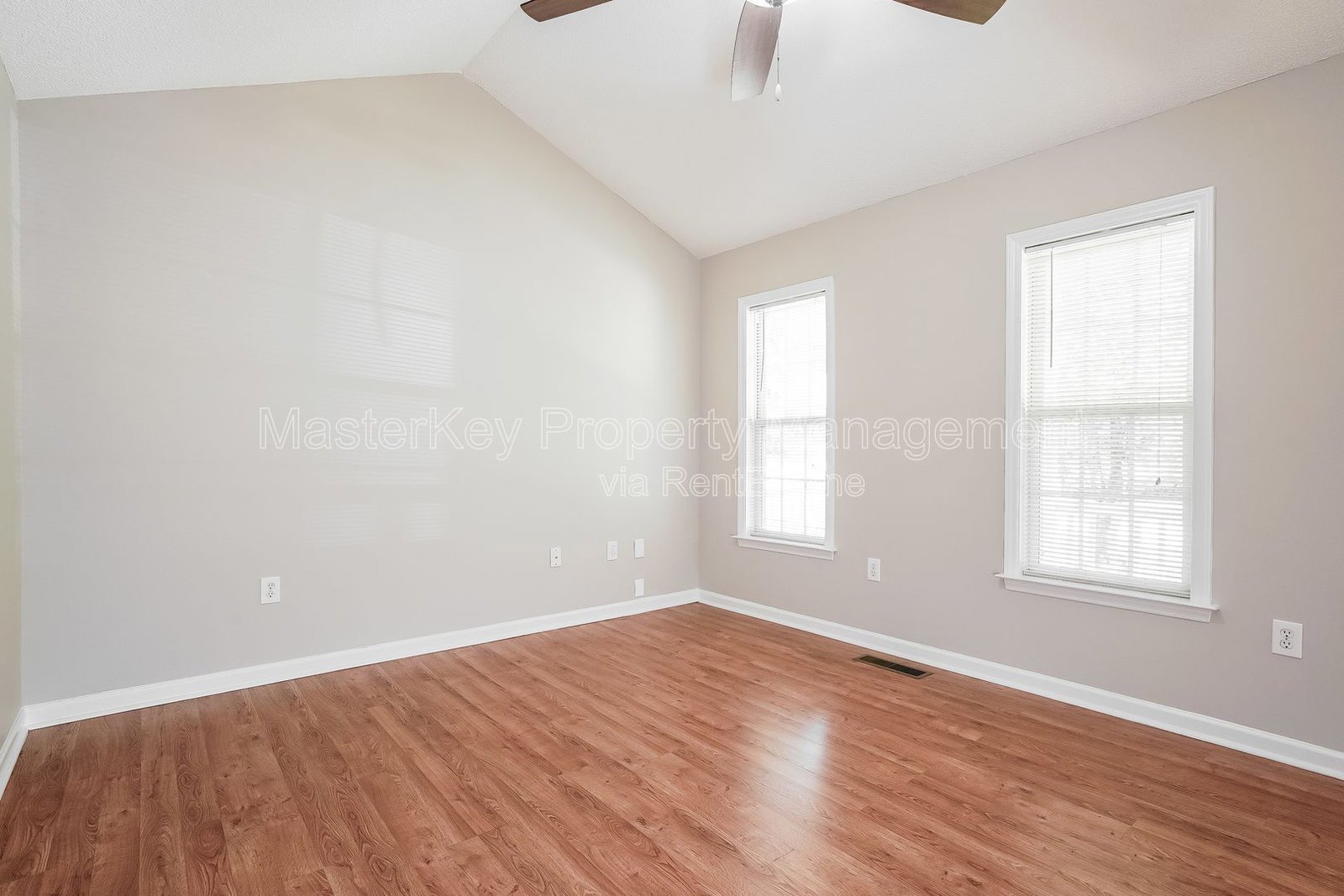Charming 3-Bedroom, 2 Bathroom Single-Family in Holly Springs, NC property image