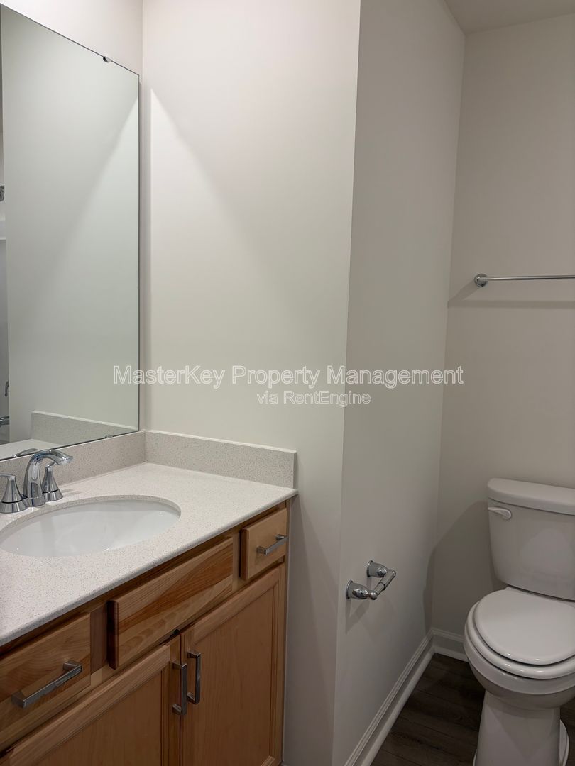 Spacious 3 Bedroom Townhome Located In Raleigh NC!!! property image