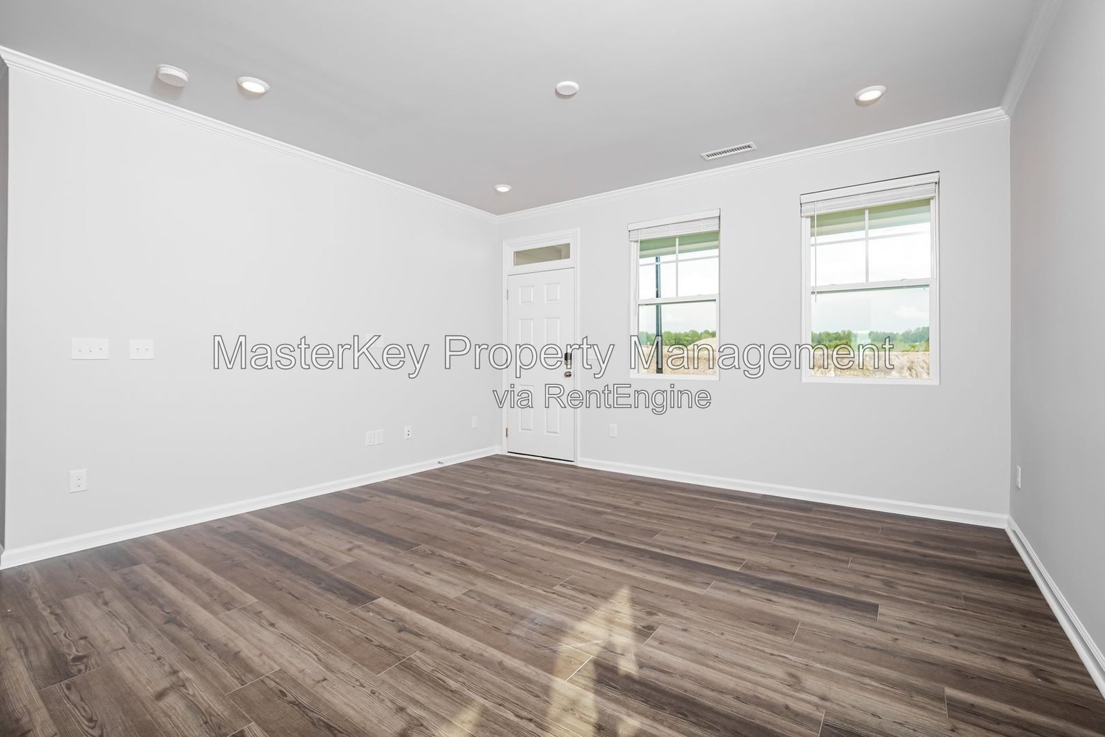 Spacious 4 Bedroom Townhouse Located In Wake Forest NC!!! property image