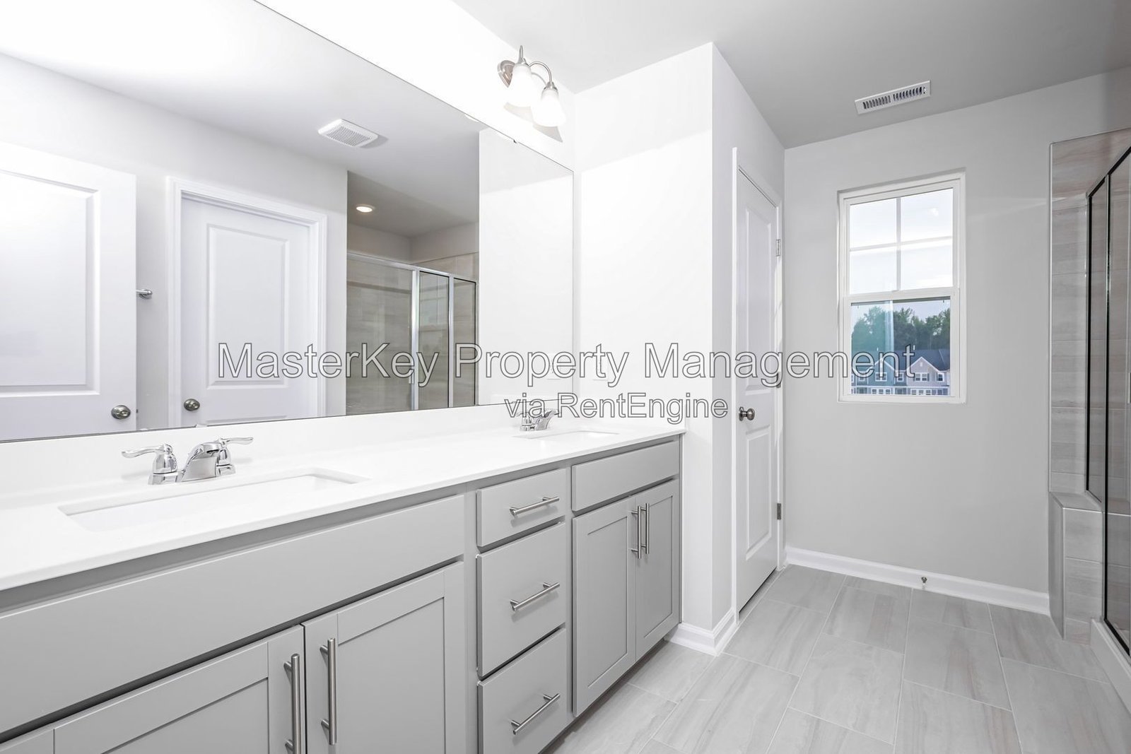 Spacious 4 Bedroom Townhouse Located In Wake Forest NC!!! property image