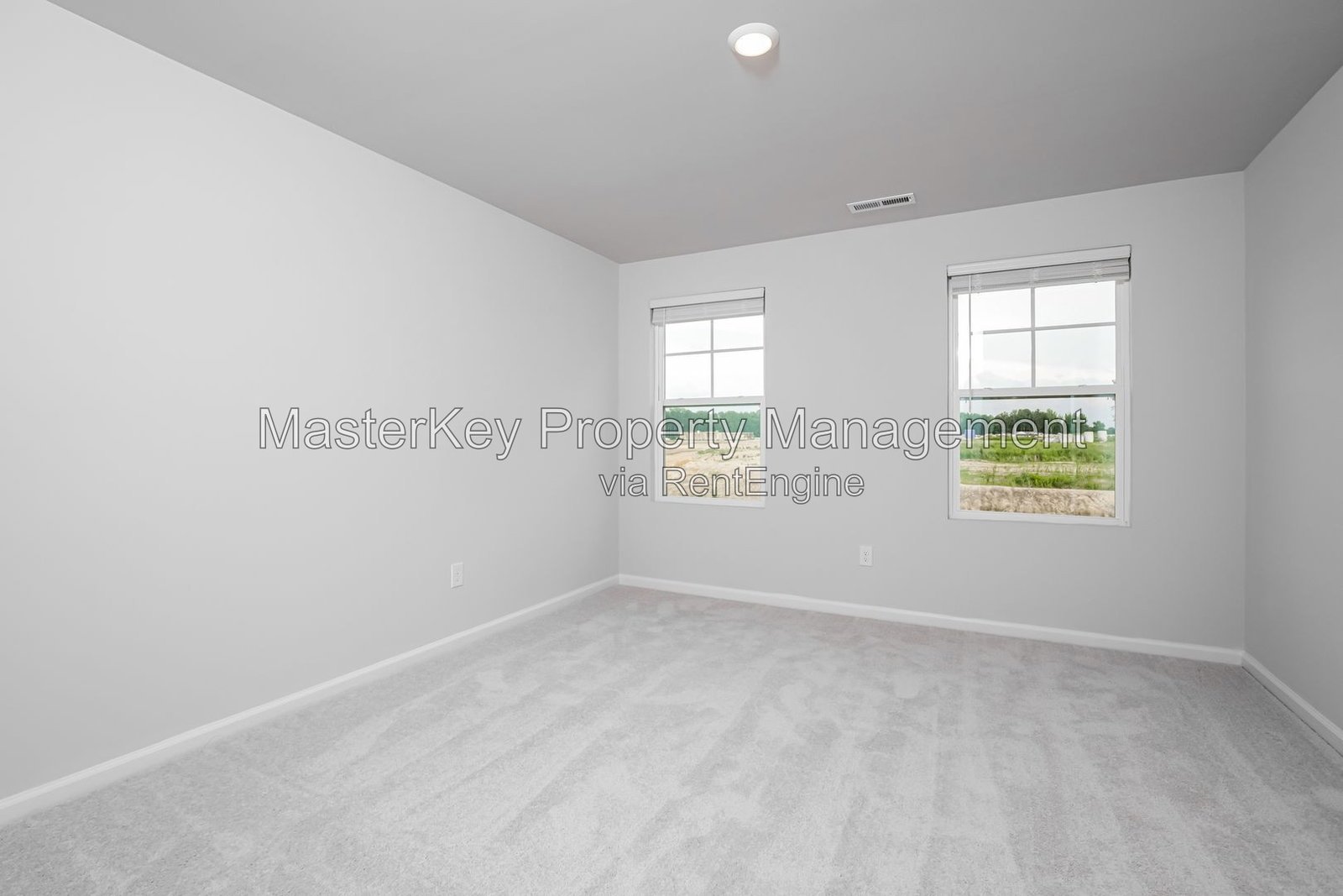 Spacious 4 Bedroom Townhouse Located In Wake Forest NC!!! property image