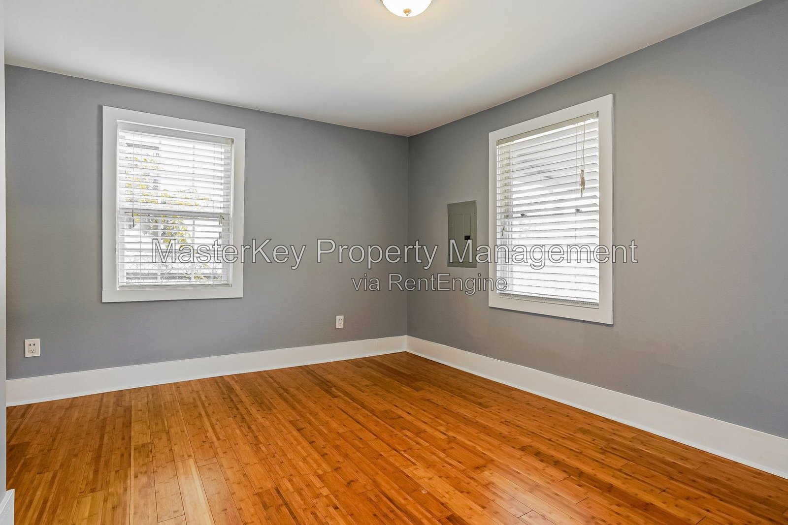 Spacious 2 Bedroom Single Family Located In Raleigh NC!!! property image