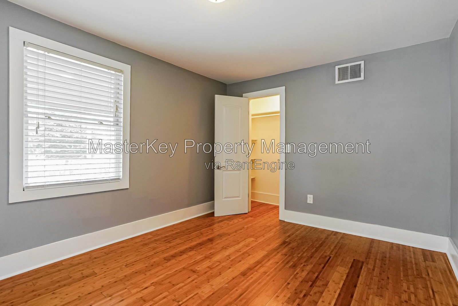 Spacious 2 Bedroom Single Family Located In Raleigh NC!!! property image