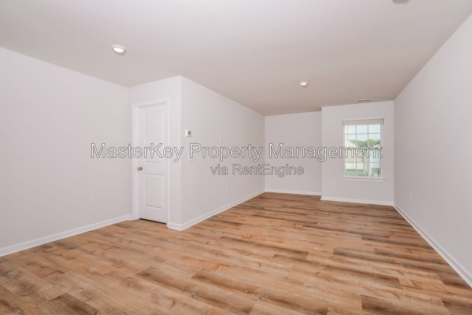 Spacious 4 Bedroom Single Family Located In Zebulon NC!!! property image