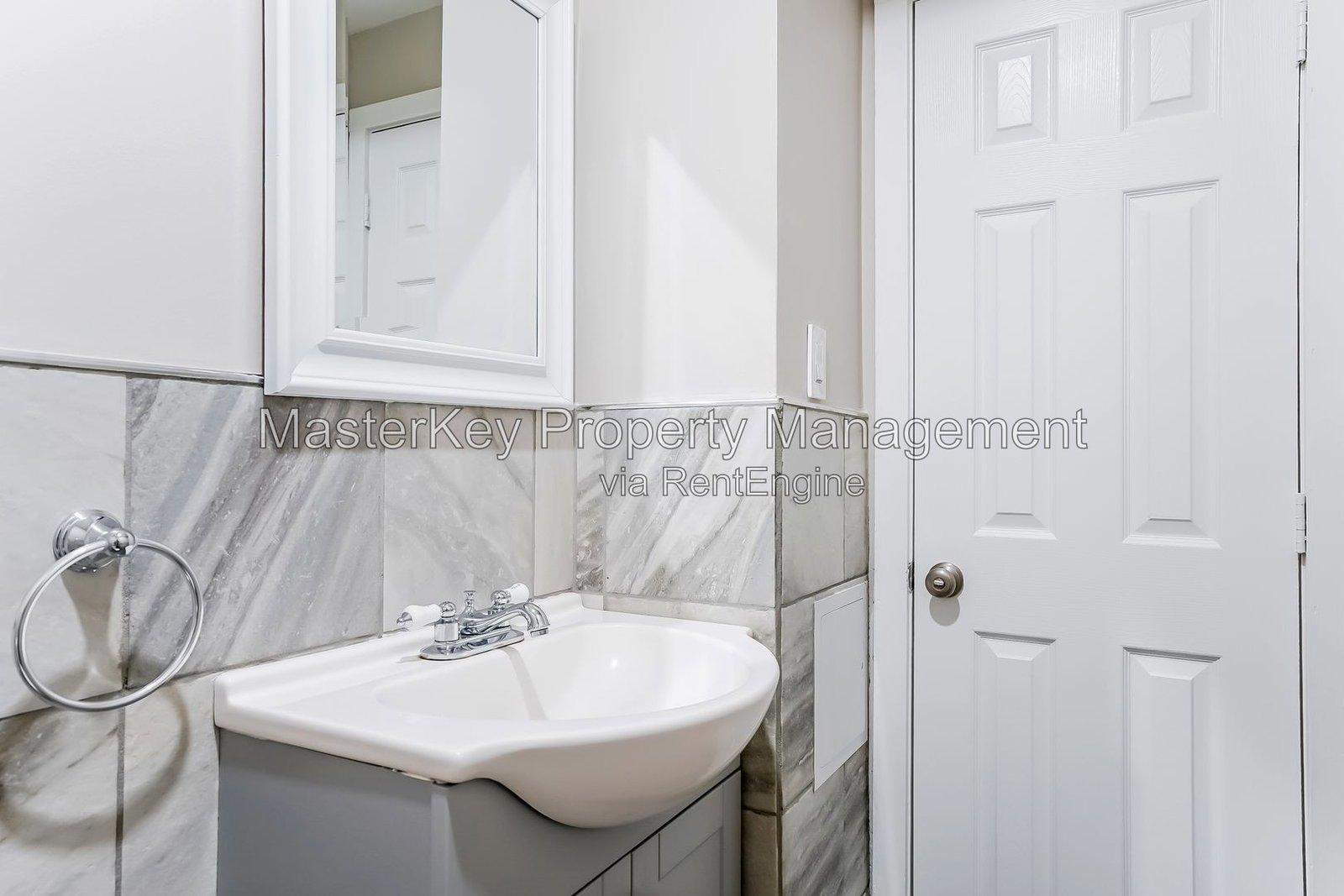 Charming 2-Bedroom, 2.5 Bathroom Townhome in Raleigh, NC property image