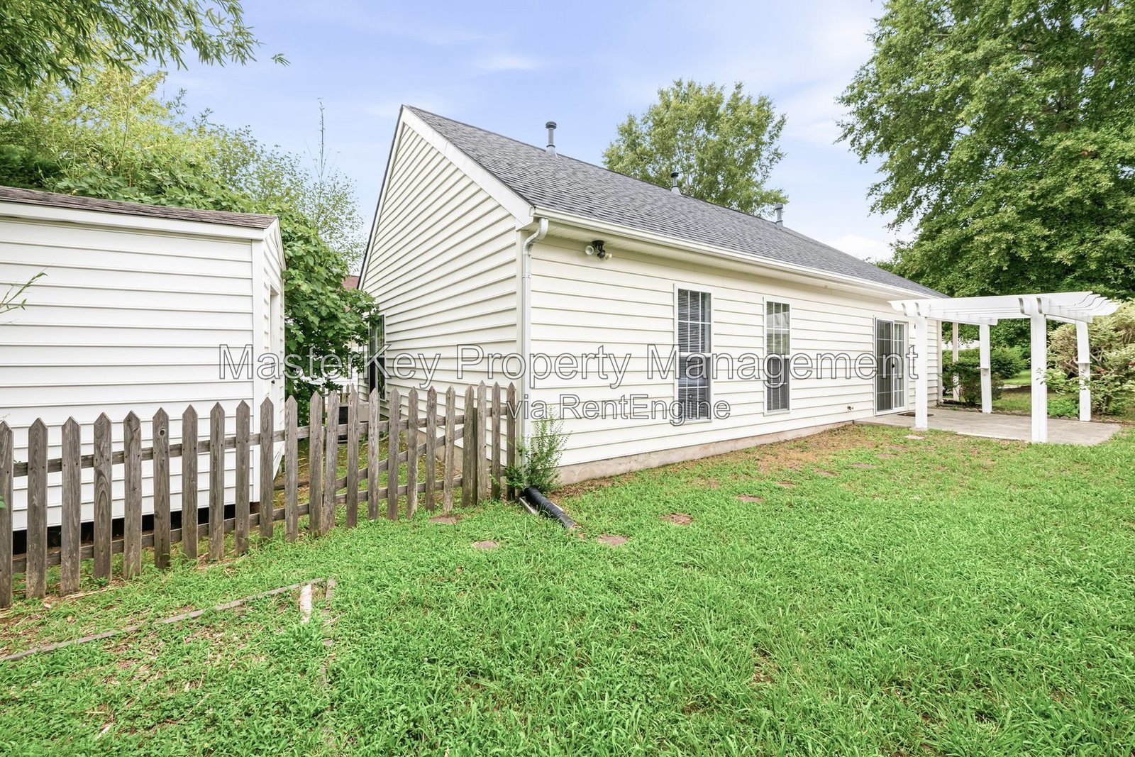 Charming 3-Bedroom, 2 Bathroom Single-Family in Durham, NC property image